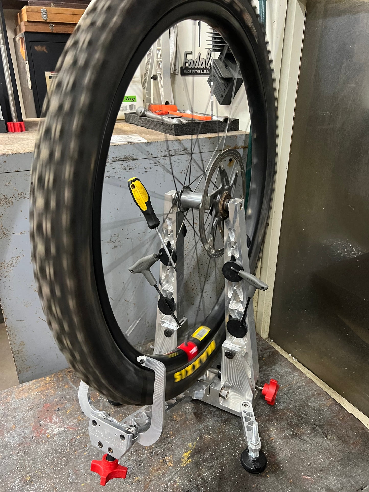 Truing Stand